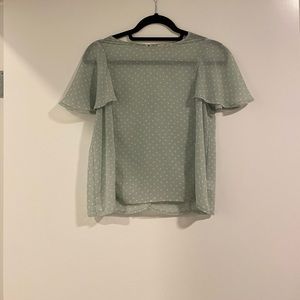 Flowy & Airy Polka Dot Top